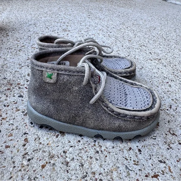 Twisted X- Suede Moccasin Shoes - Gray - Picture 2 of 6